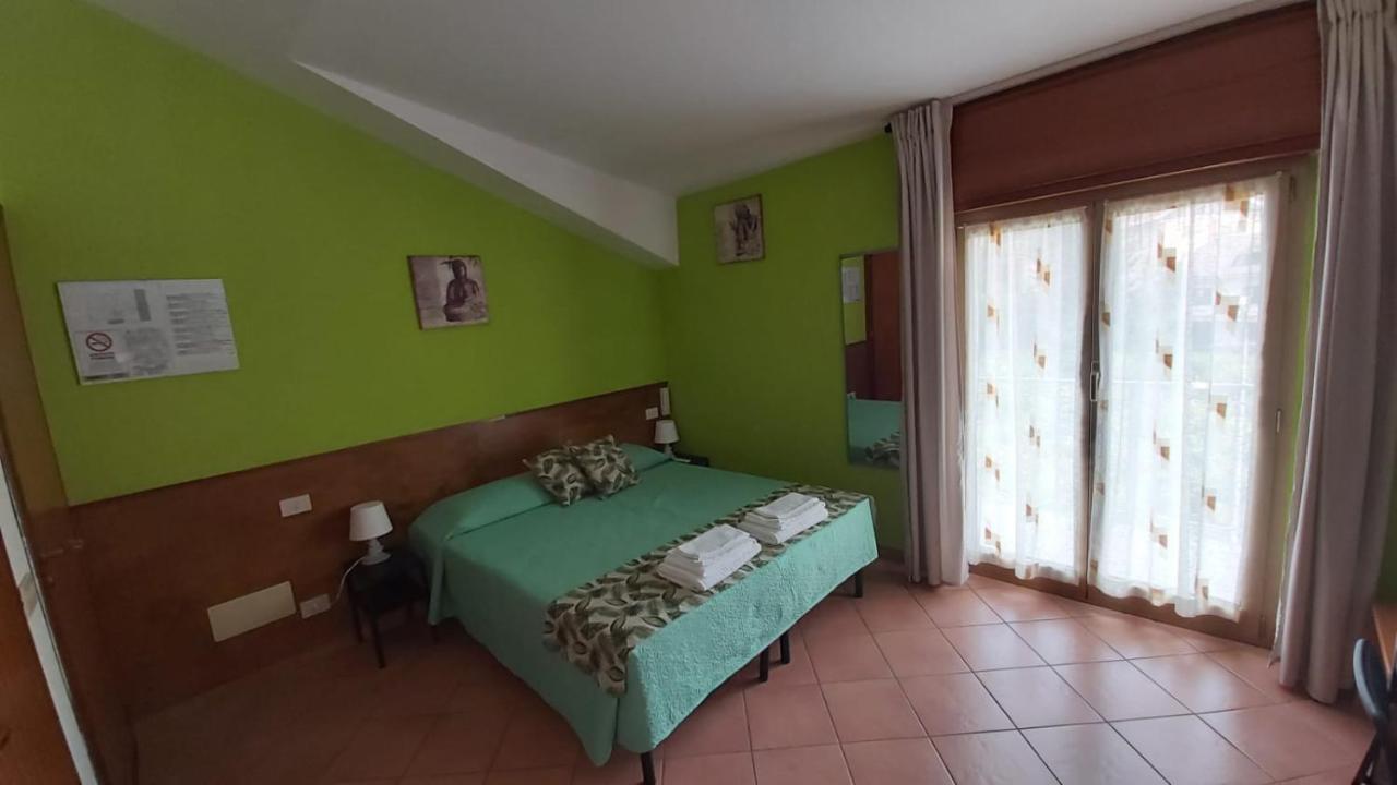 Orso Momo Otel Calizzano Dış mekan fotoğraf